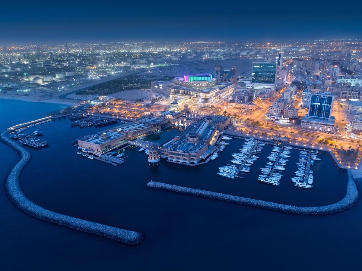 Hyatt Regency Al Kout Mall Кувейт Екстериор снимка Aerial view of the marina